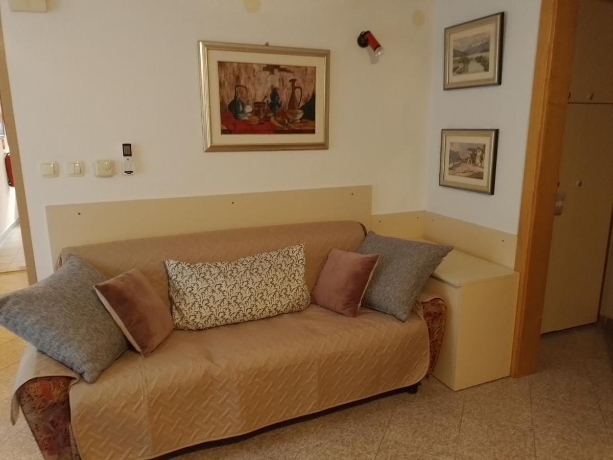 Guesthouse Koren At Winery Vipava Esterno foto