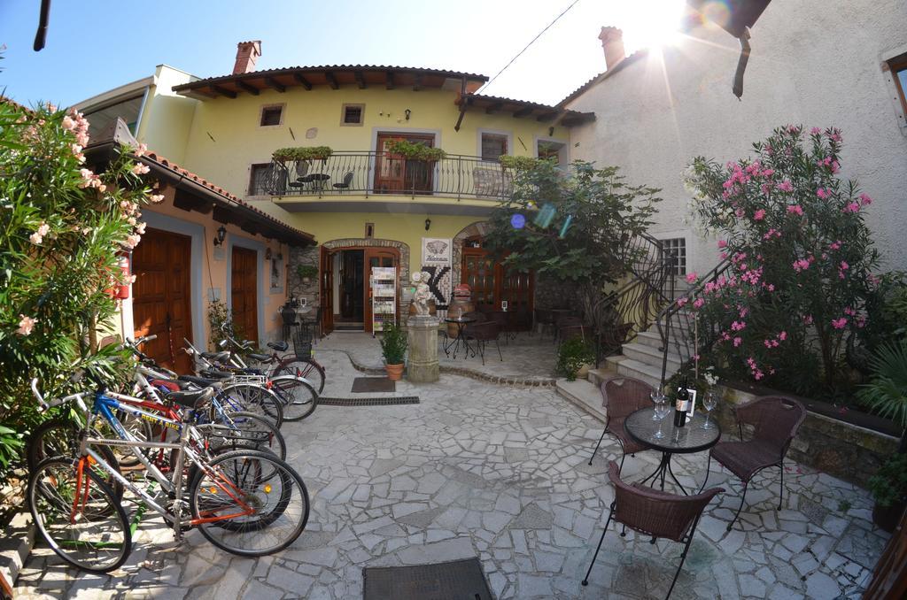 Guesthouse Koren At Winery Vipava Esterno foto